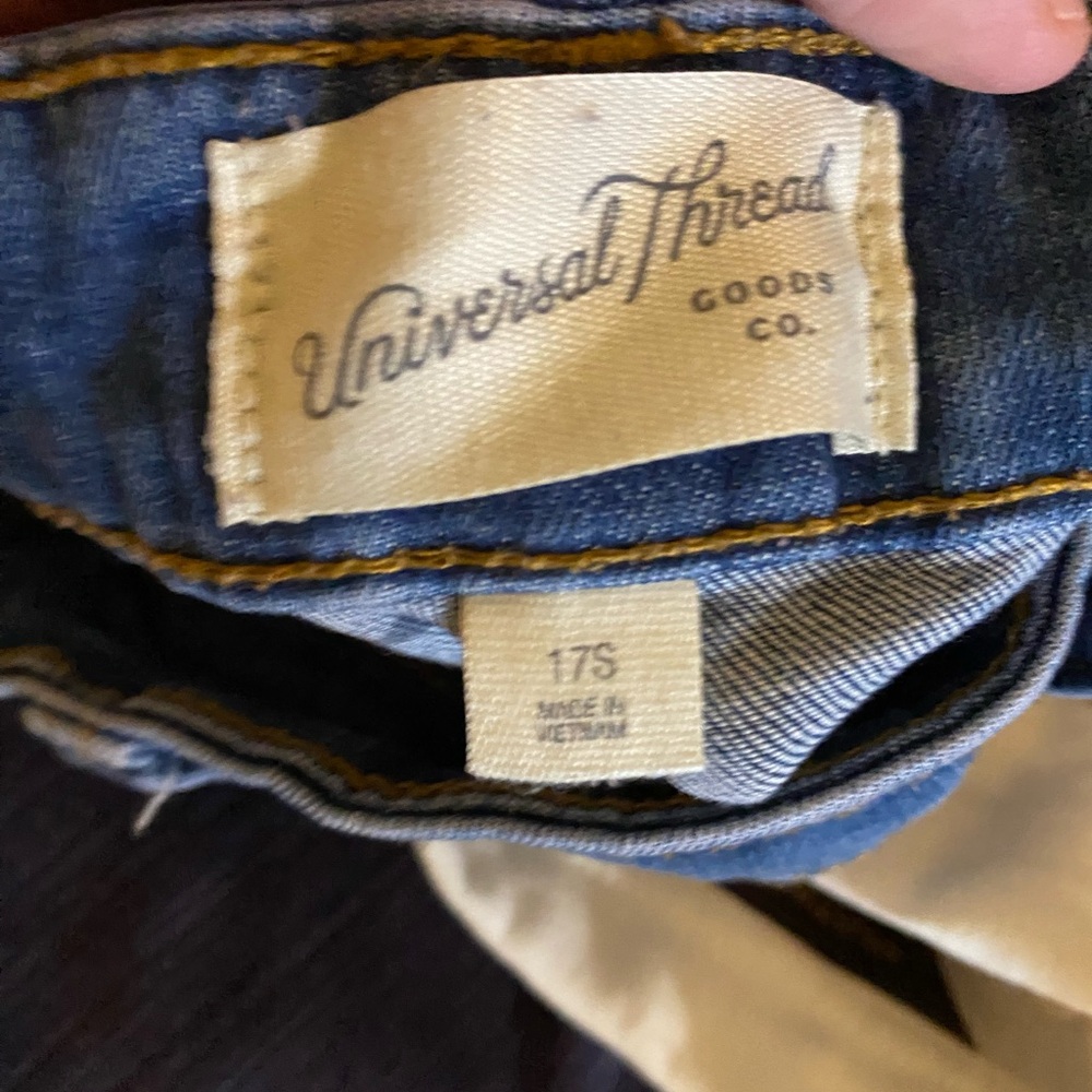 Universal Thread High Rise Skinny - Picture 3 of 4